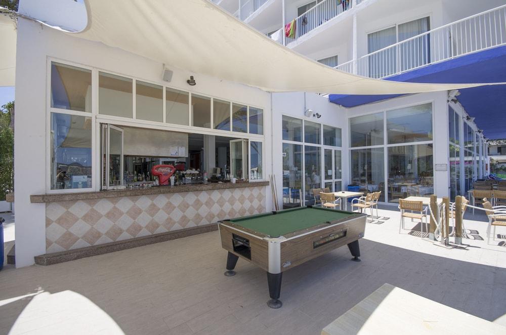 Azuline Hoteles Mar Amantis & II San Antonio  Bagian luar foto