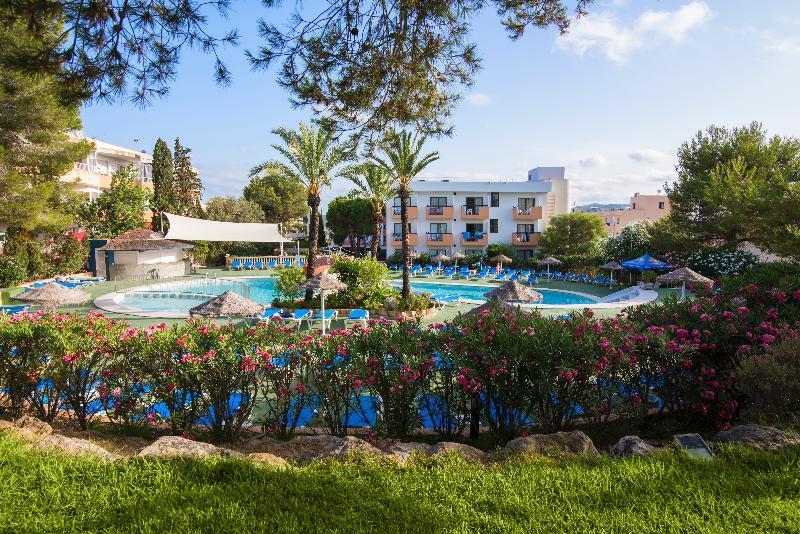 Azuline Hoteles Mar Amantis & II San Antonio  Bagian luar foto