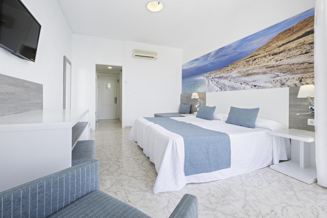 Azuline Hoteles Mar Amantis & II San Antonio  Bagian luar foto