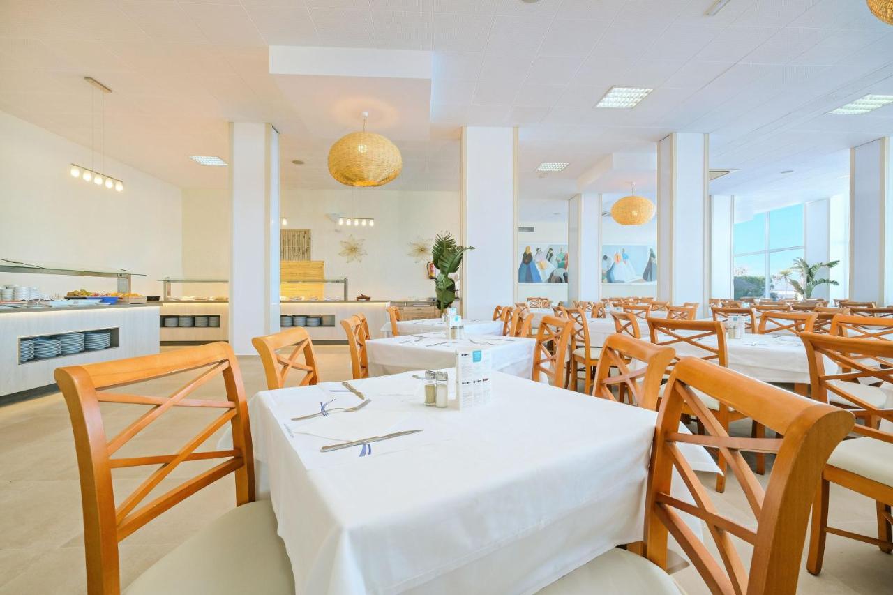 Azuline Hoteles Mar Amantis & II San Antonio  Bagian luar foto